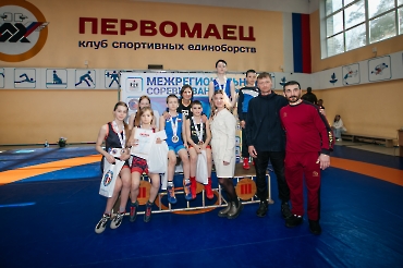 V региональные соревнования по спортивной борьбе на призы Т.Ю. Самковой (фото Дмитрий Новиков)_435