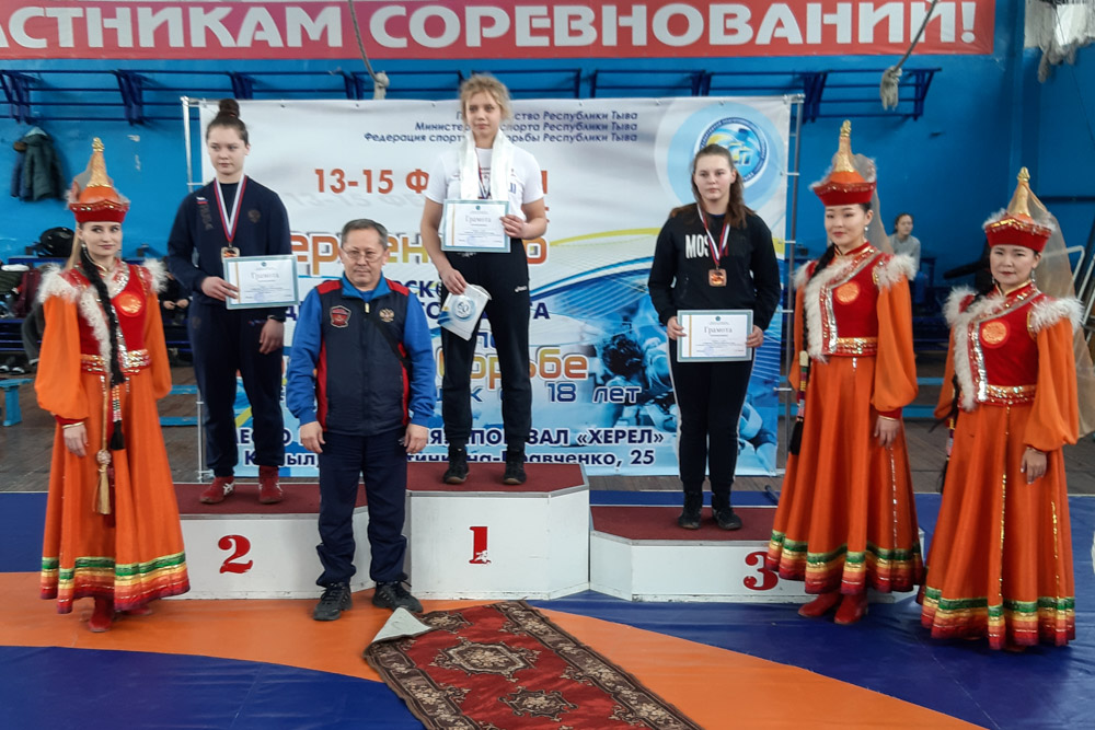 Pervenstvo SFO po zhenskoy borbe Kyzyl 02.2019 1000 103