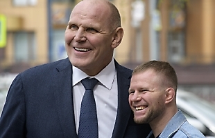 Мемориальная доска ВА ИВАНОВУ_11_05_2023_10