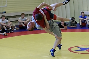 Сергей Степанов и Виктор Ведерников провели мастер-класс для юниоров Союза федераций спортивной борьбы Сибири, 8.08.2023, Ск 