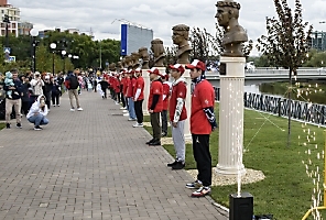 Открытие первой в России Аллеи олимпийцев, Омск, 12.08.2023_95