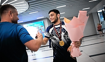 Встреча в аэропорту Грайра Оганесяна 9.07.2024 (фото Илья Федера)_11