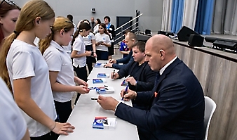 Открытия нового зала для занятий вольной борьбой в 211 школе, 29.11.2024_28