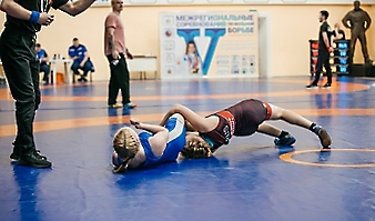 V региональные соревнования по спортивной борьбе на призы Т.Ю. Самковой (фото Дмитрий Новиков)_196