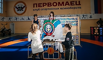 V региональные соревнования по спортивной борьбе на призы Т.Ю. Самковой (фото Дмитрий Новиков)_392