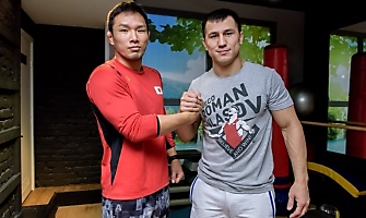 Японский борец Такеши Изуми на сборах в Новосибирске, декабрь 2018_25