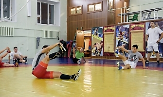 Японский борец Такеши Изуми на сборах в Новосибирске, декабрь 2018_33