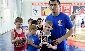 Встреча Романа Власова с юными борцами в канун Международного дня борьбы_15