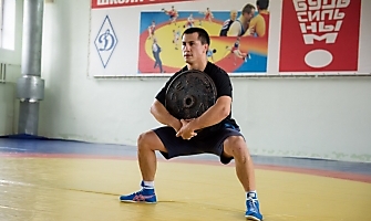 Тренировка Р. Власова в СК 