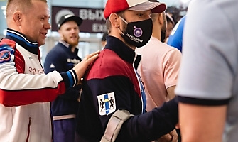 Встреча победителей первенства Европы по греко-римской борьбе в аэропорту Толмачёво С. Степанова, Ш. Ожаева, М. Лаптева-25.05.2021_26