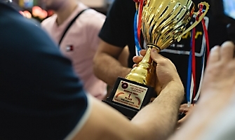 Встреча победителей первенства Европы по греко-римской борьбе в аэропорту Толмачёво С. Степанова, Ш. Ожаева, М. Лаптева-25.05.2021_31