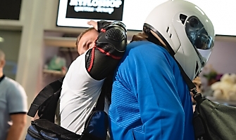 Встреча победителей первенства Европы по греко-римской борьбе в аэропорту Толмачёво С. Степанова, Ш. Ожаева, М. Лаптева-25.05.2021_42